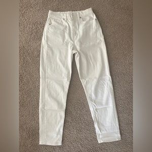 American Eagle Curvy Mom Jeans